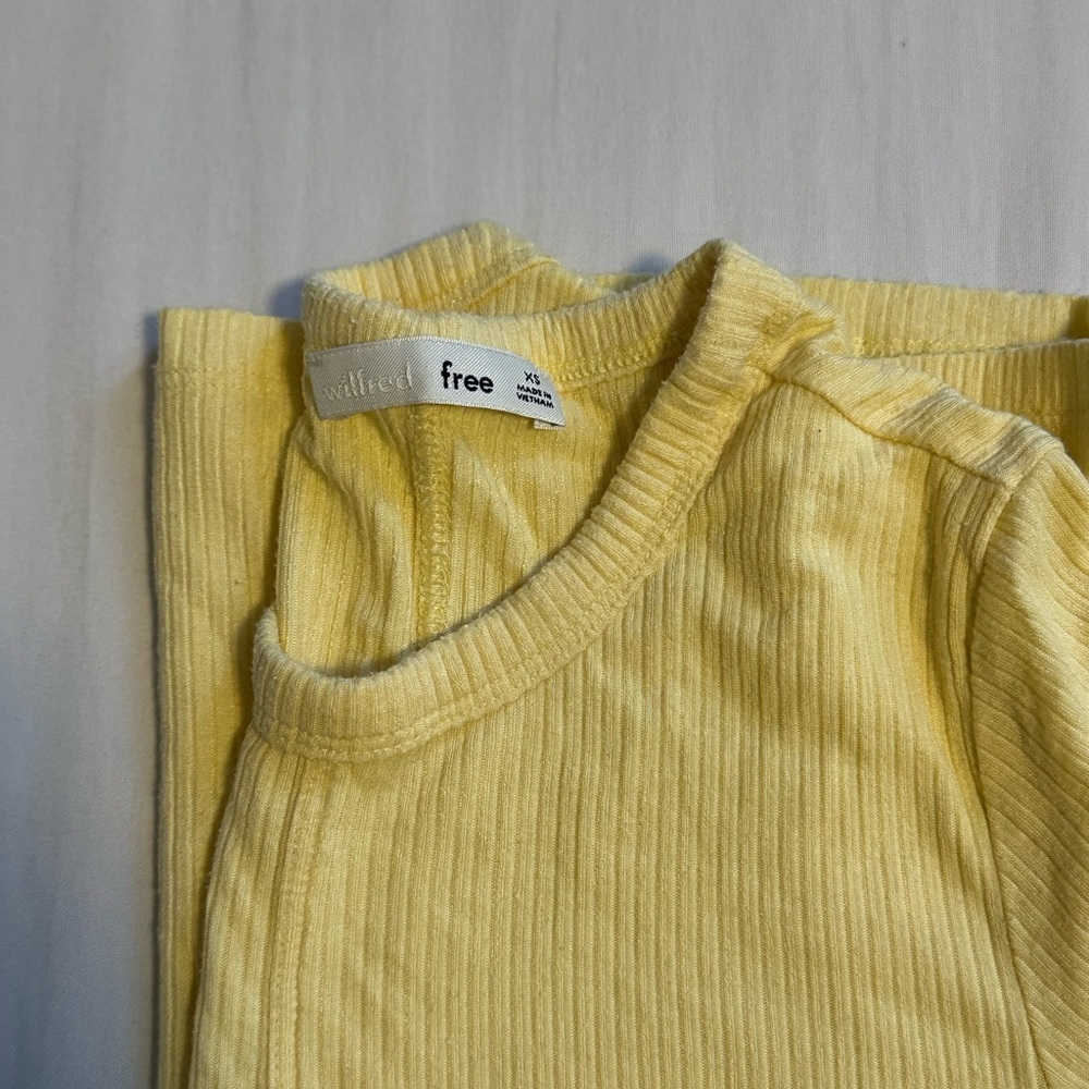 Wilfred Yellow Ribbed Top